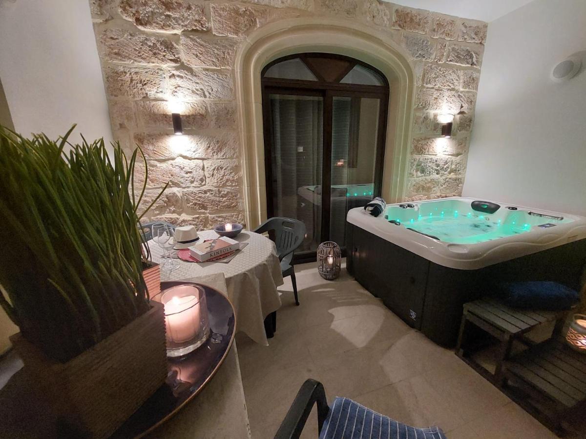 Ta'Lonza Luxury Near Goldenbay With Hot Tub App1 Apartment Mellieħa Exterior foto